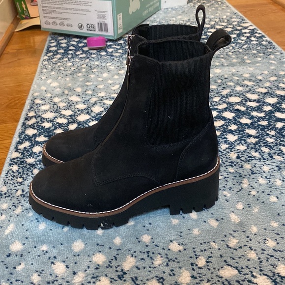 Blondo Dixie waterproof lug sole boot - Picture 4 of 5